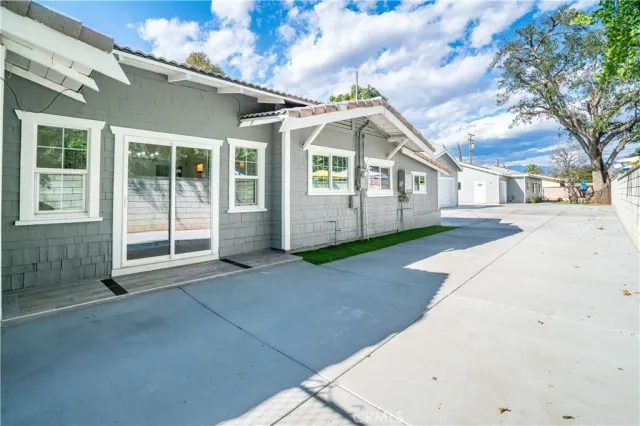 $2,900 | 511 Alvarado Street, Redlands, CA 92373