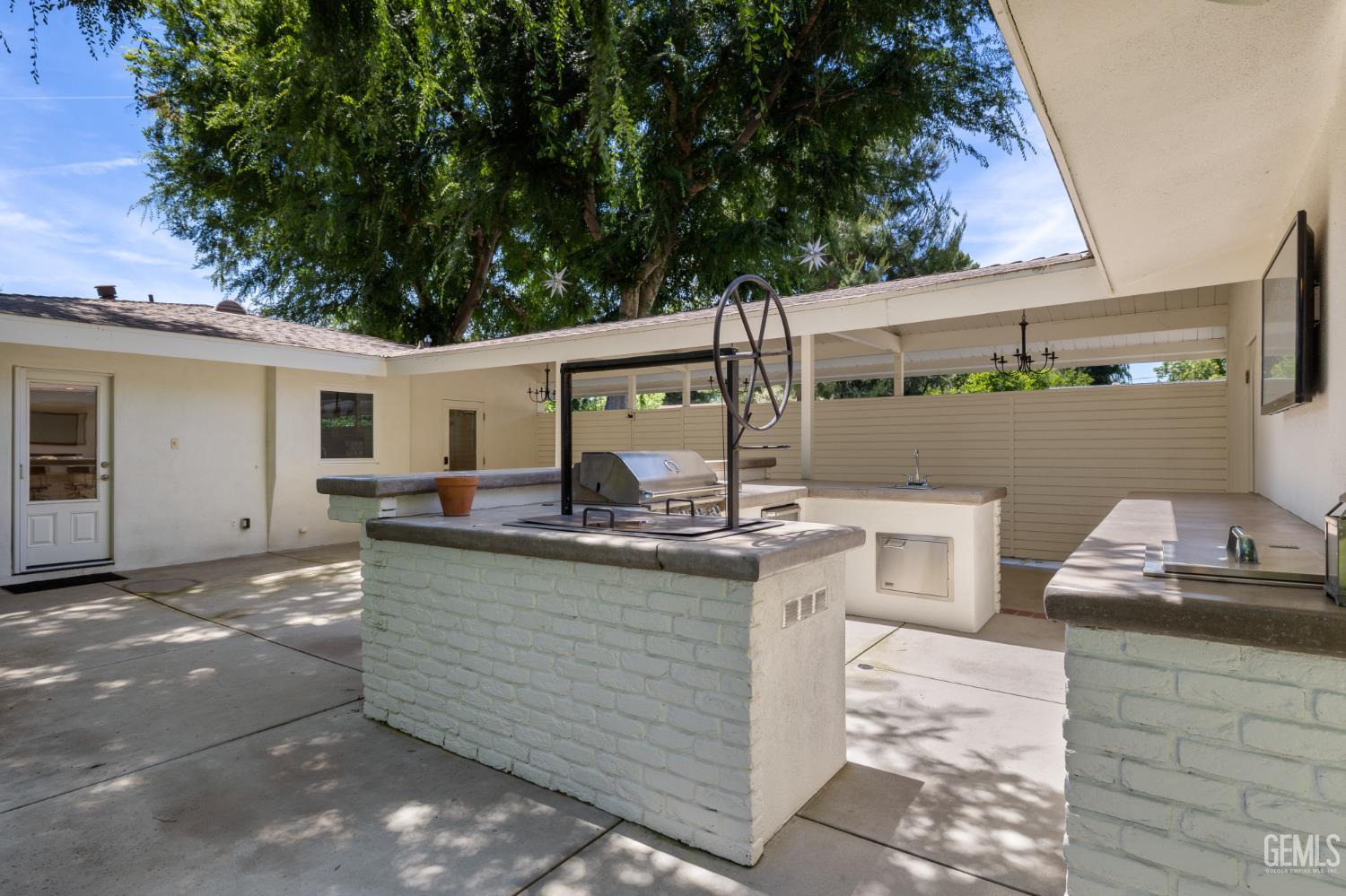 Undisclosed Address Bakersfield, CA 93309 - Photo 29 of 37