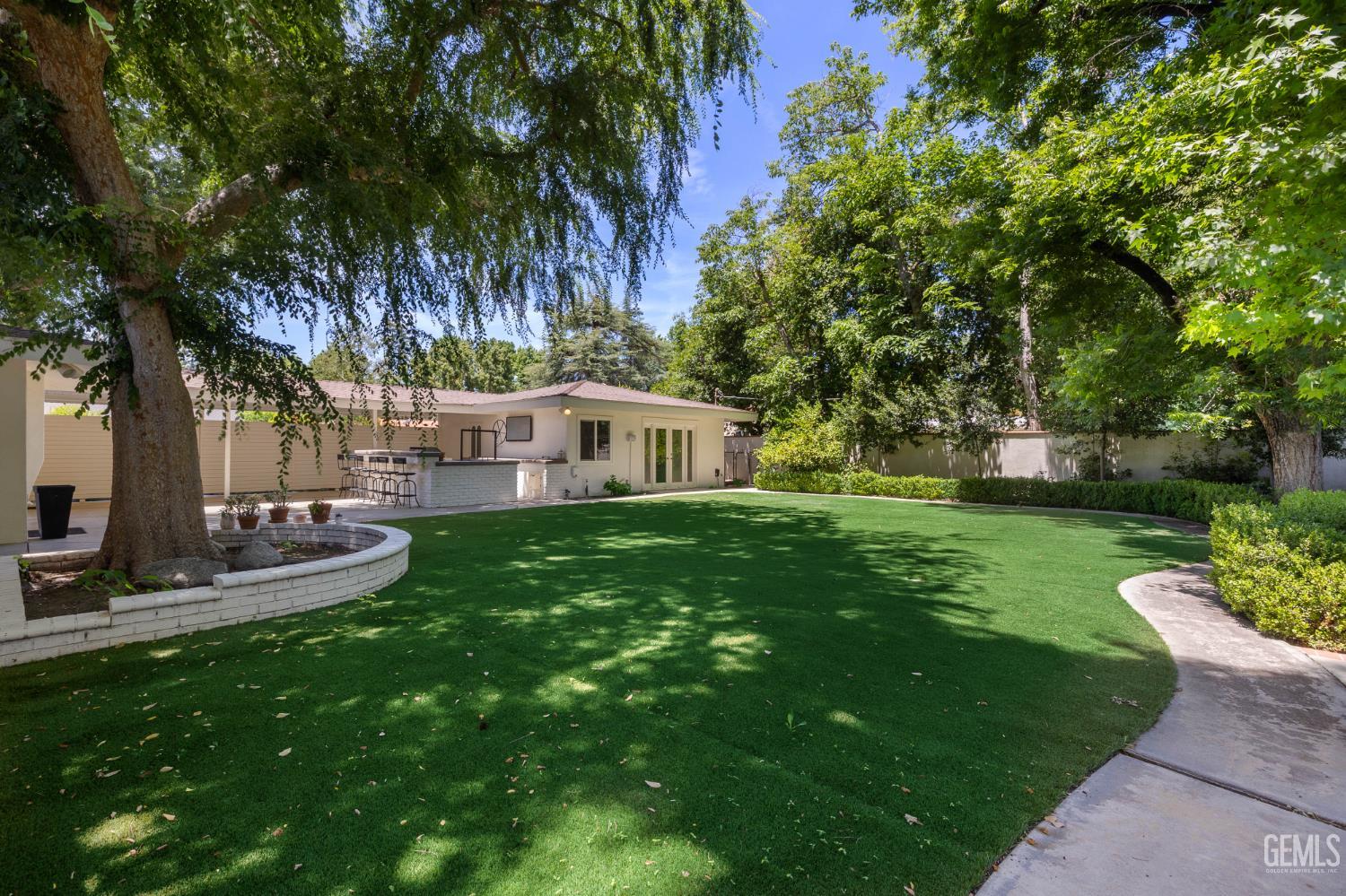 Undisclosed Address Bakersfield, CA 93309 - Photo 32 of 37