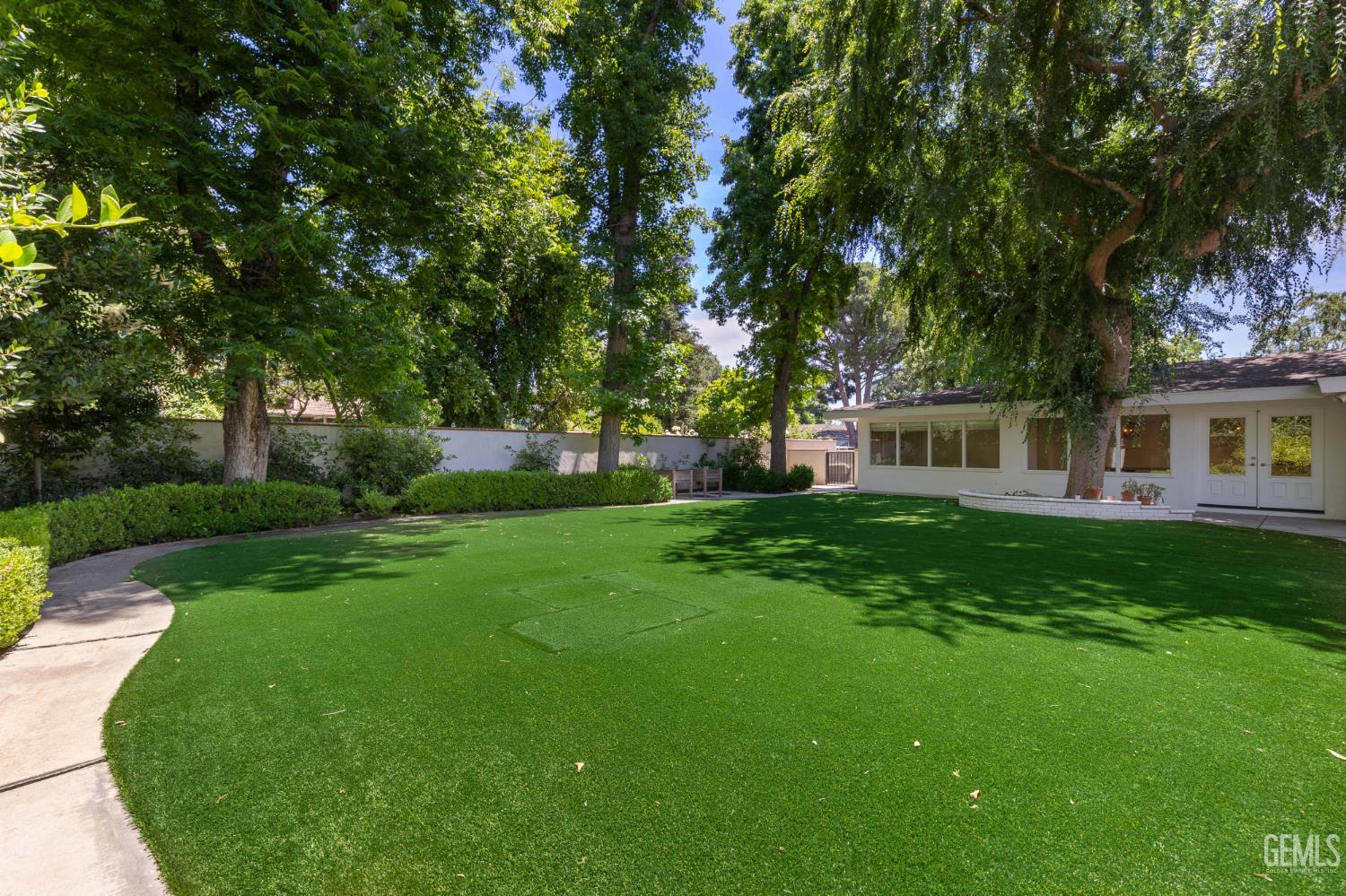 Undisclosed Address Bakersfield, CA 93309 - Photo 34 of 37