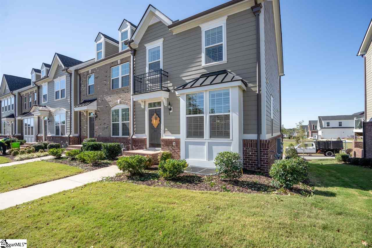 262 Rocky Slope Road Greenville, SC 29607 - Photo 4 of 30 Gallery Image 4