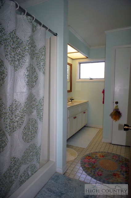 2180 Friendship Church Road Boone, NC 28607 - Photo 30 of 43 Gallery Image 30