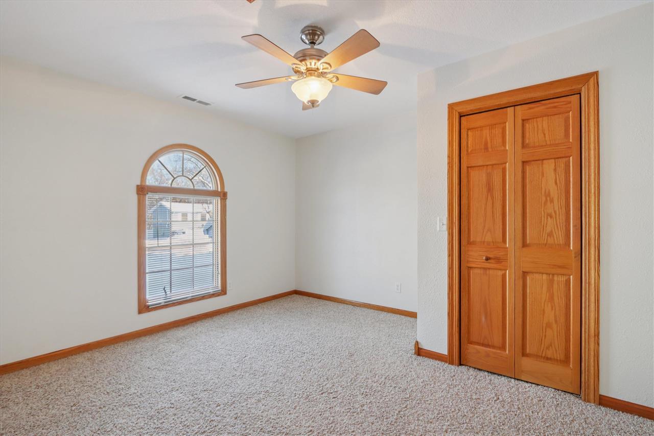 1521 Prairie Du Chien Road Iowa City, IA 52245 - Photo 23 of 32 Gallery Image 23