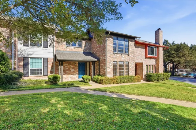 $1,700 | 2009 Sandberg Drive, Unit 159, Austin, TX 78752