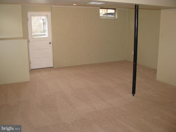 1001 Beech Road Sterling, VA 20164 - Photo 21 of 23 Large Walk-out Basement