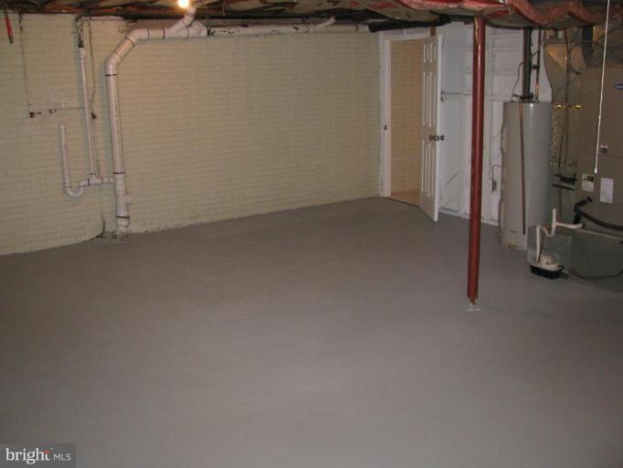 1001 Beech Road Sterling, VA 20164 - Photo 22 of 23 Extra Storage