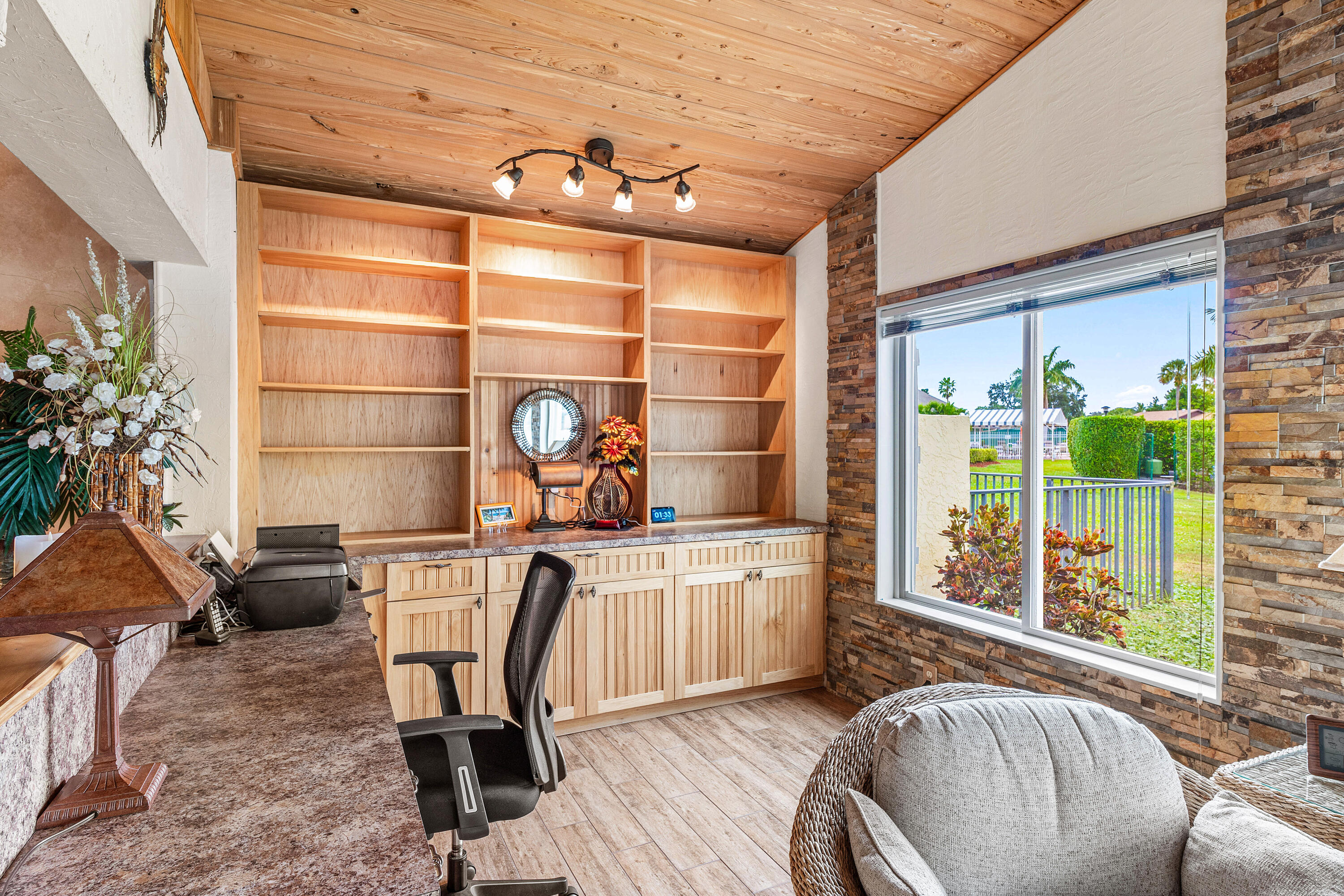 419 Southwest 28th Avenue Delray Beach, FL 33445 - Photo 16 of 48 016-419Southwest28thAvenue-DelrayBeach-F