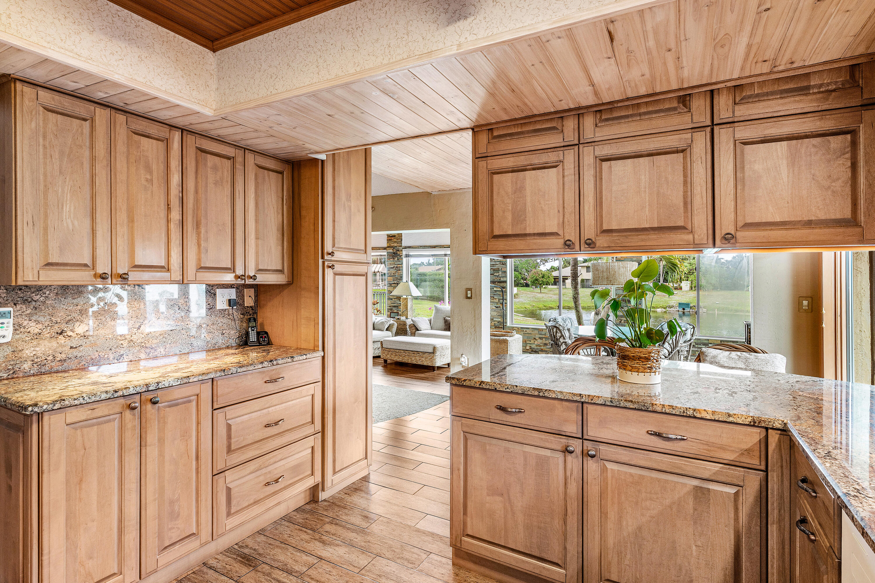 419 Southwest 28th Avenue Delray Beach, FL 33445 - Photo 19 of 48 019-419Southwest28thAvenue-DelrayBeach-F