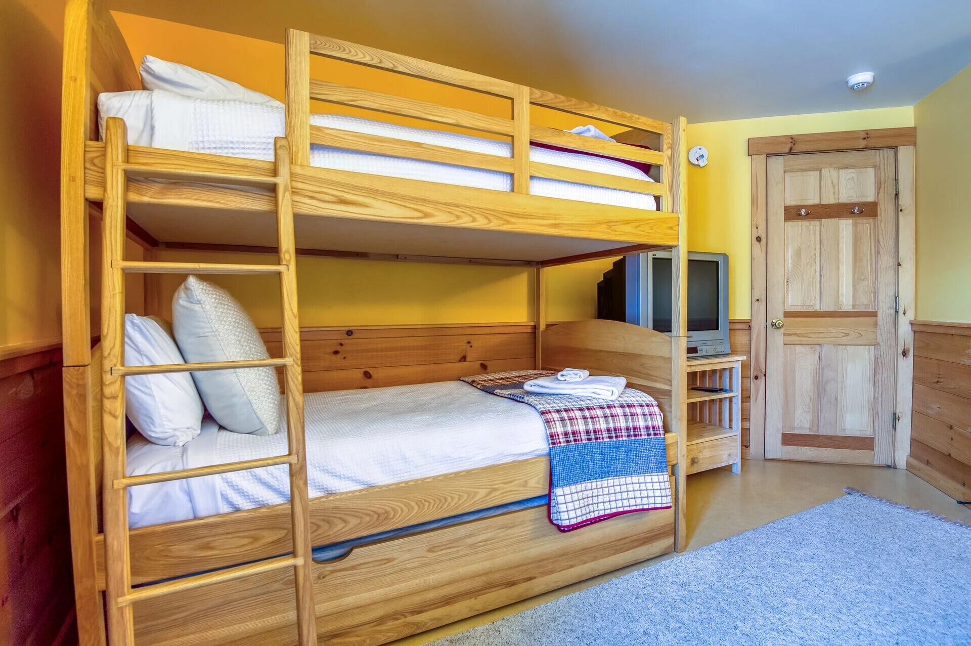 81 Rock Pond Road, Unit 1040 Sandy River Plt, ME 04970 - Photo 22 of 27 7a-ezgif.com-webp-to-jpg-converter