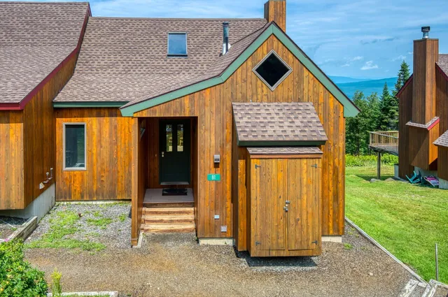 $769,900 | 81 Rock Pond Road, Unit 1040, Sandy River Plt, ME 04970