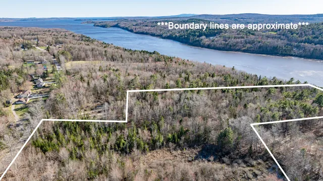 $149,000 | 17 West Side Drive, Verona Island, ME 04416