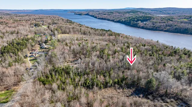 $149,000 | 17 West Side Drive, Verona Island, ME 04416