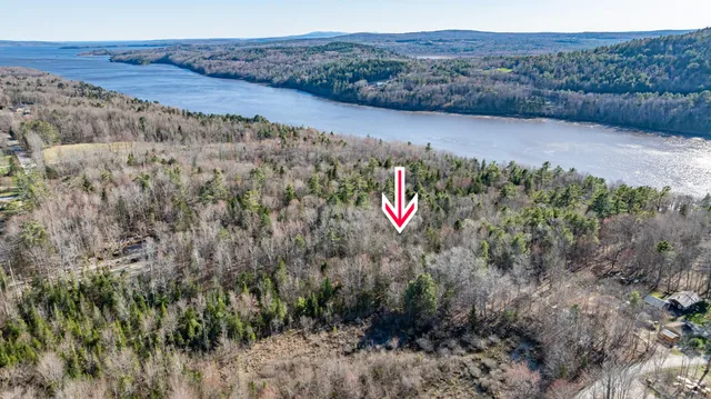 $149,000 | 17 West Side Drive, Verona Island, ME 04416