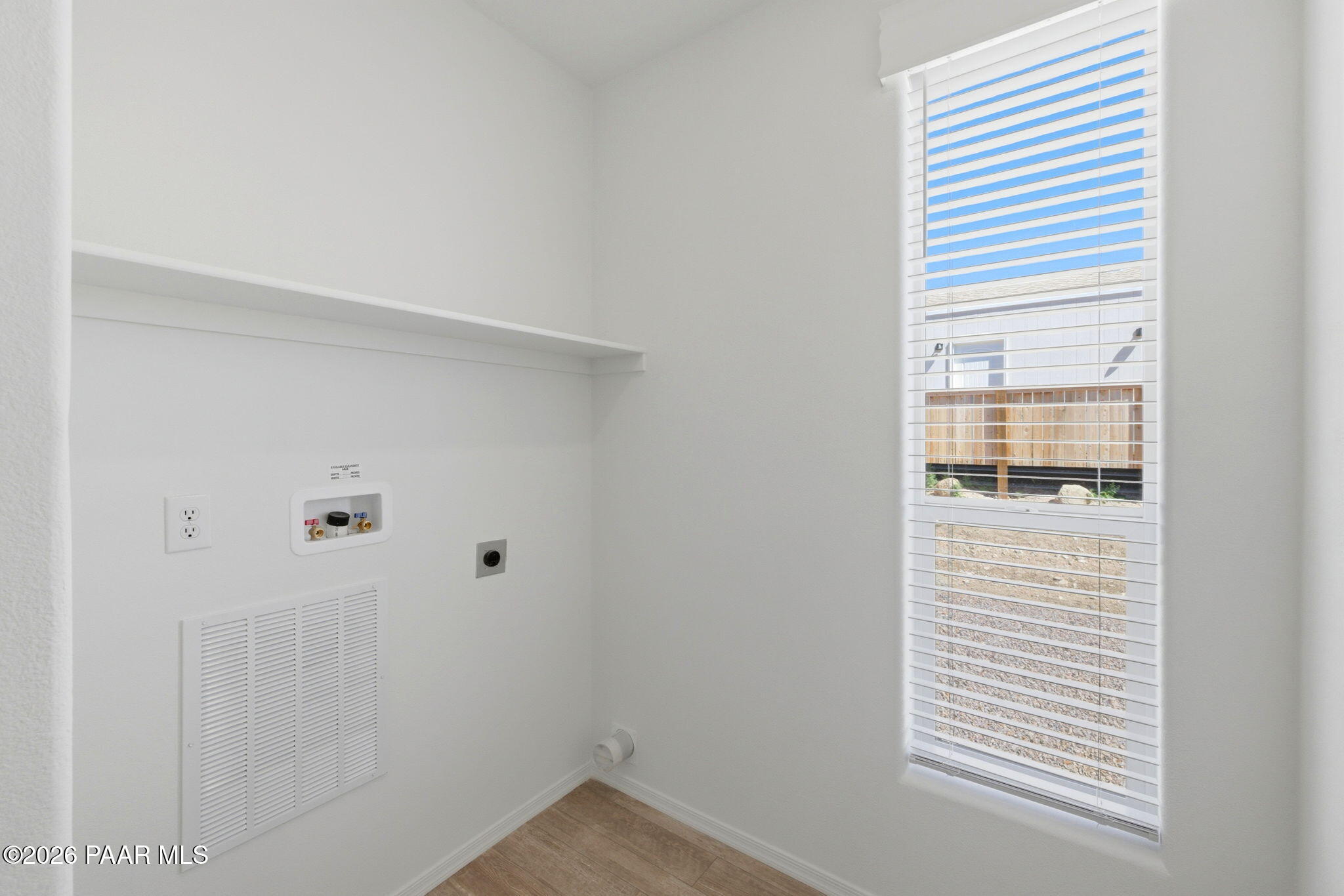 350 Peterson Road Paulden, AZ 86334 - Photo 13 of 17 Laundry Room