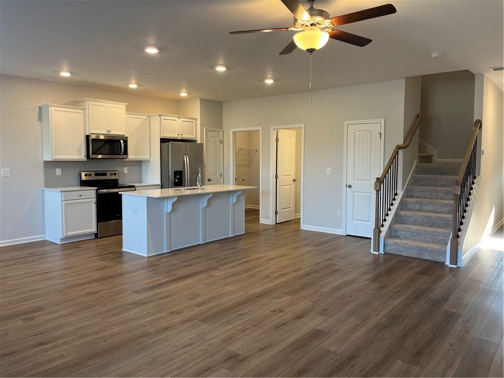 3136 Raiden Circle Opelika, AL 36804 - Photo 5 of 32 Gallery Image 5