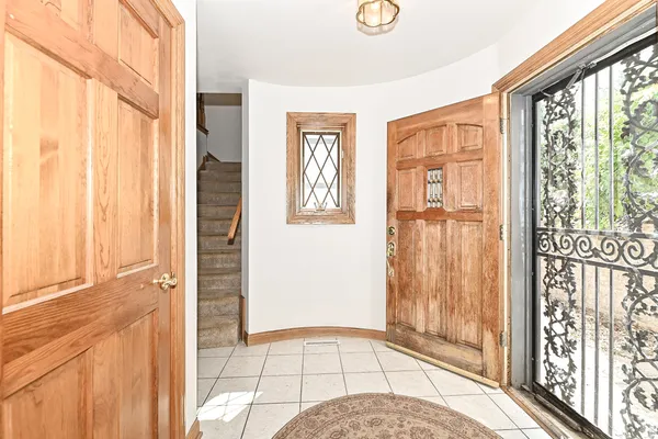 $949,750 | N7450 Carriage Drive, Troy, WI 53121