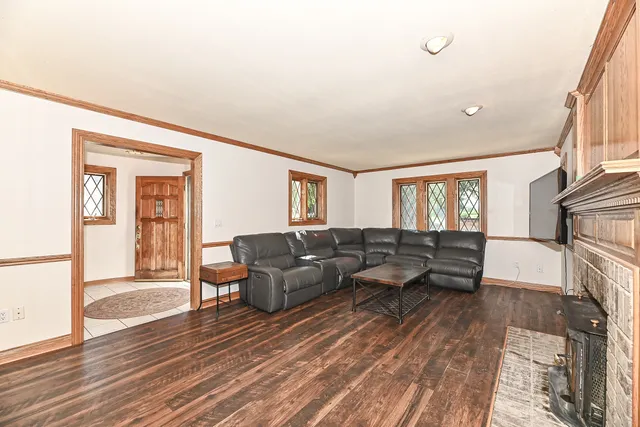 $999,750 | N7450 Carriage Drive, Troy, WI 53121