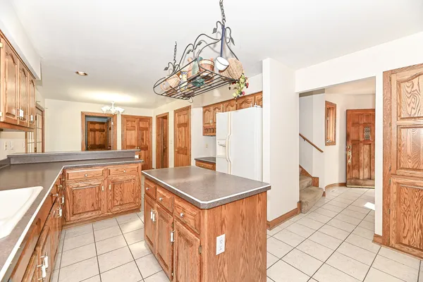 $949,750 | N7450 Carriage Drive, Troy, WI 53121