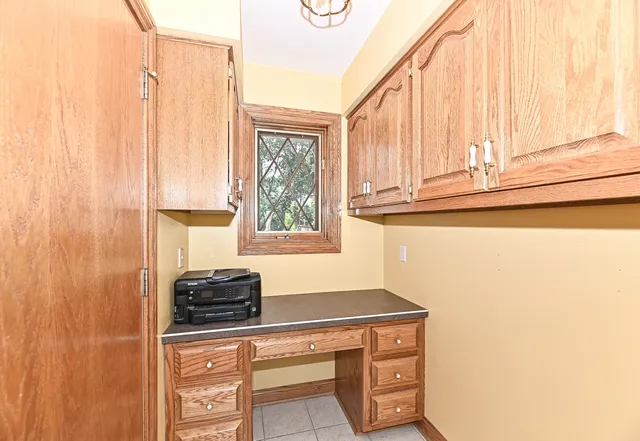 $999,750 | N7450 Carriage Drive, Troy, WI 53121