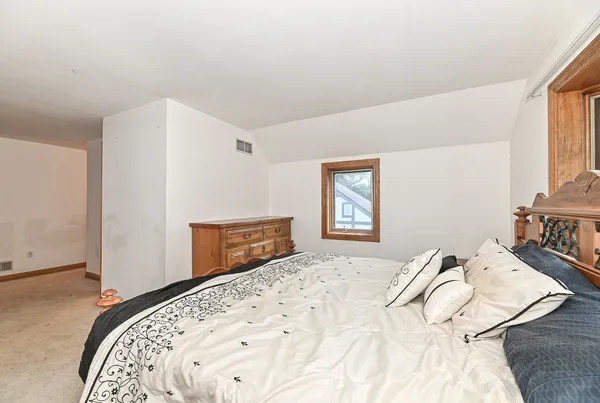 $949,750 | N7450 Carriage Drive, Troy, WI 53121