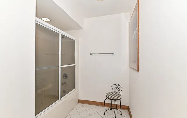 $999,750 | N7450 Carriage Drive, Troy, WI 53121