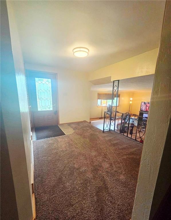 1210 Old Concord Road Monroeville, PA 15146 - Photo 2 of 31 Gallery Image 2