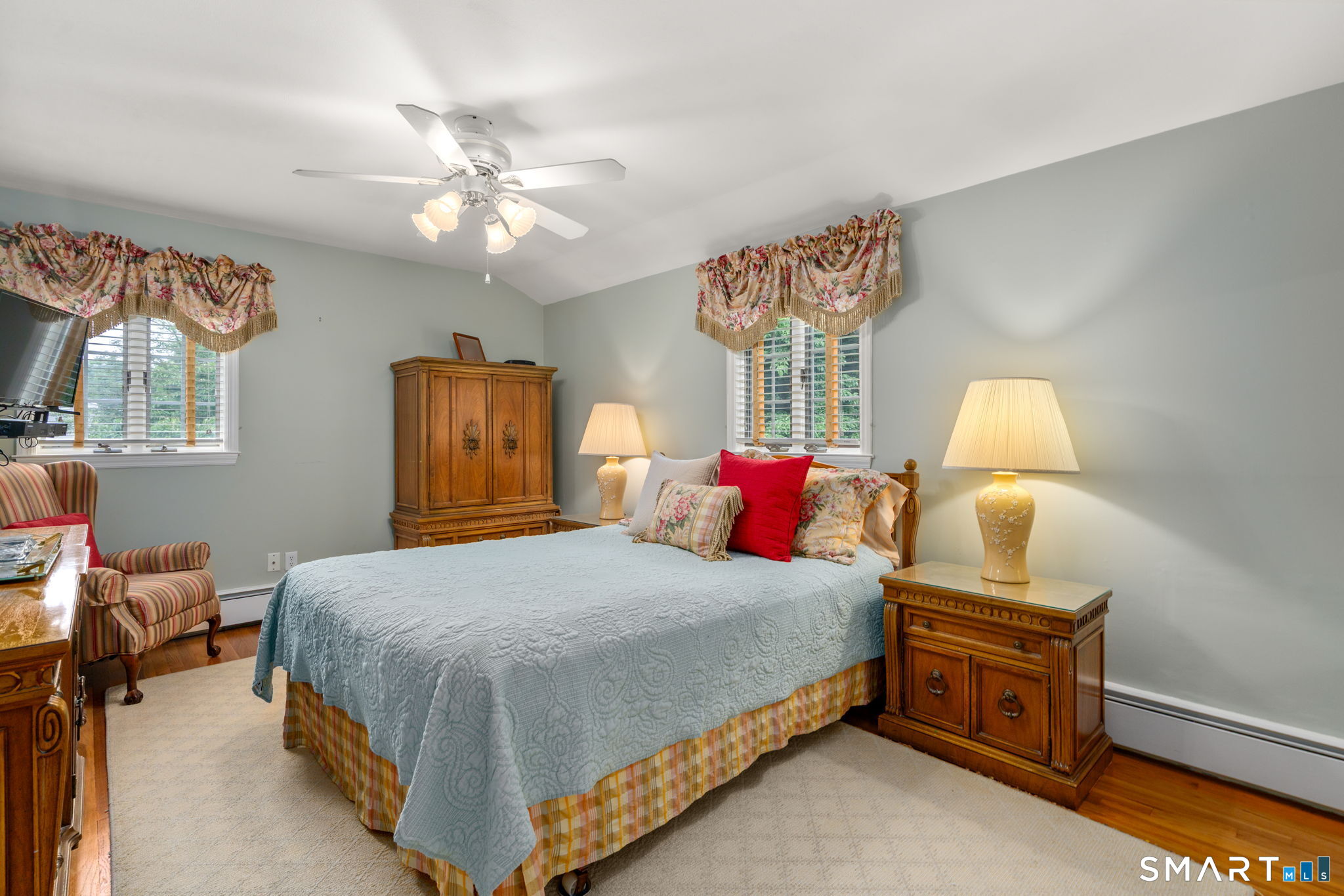 208 Sigwin Drive Fairfield, CT 06824 - Photo 17 of 40 Gallery Image 17
