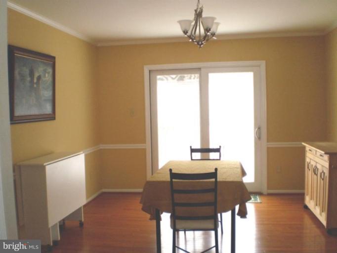 6401 Gregory Court Springfield, VA 22152 - Photo 6 of 20 Dining Room