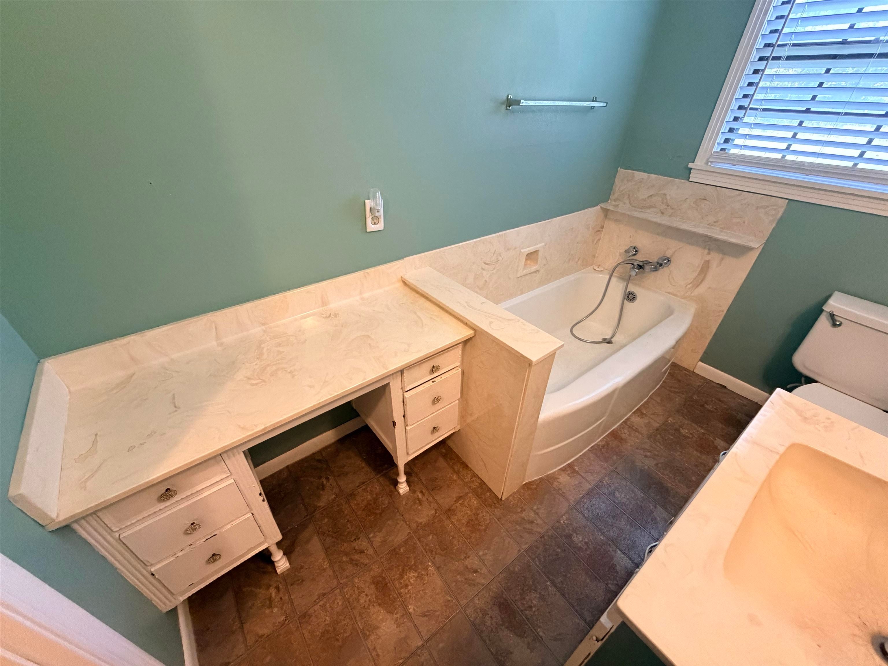 1295 Archie Street Vidor, TX 77662 - Photo 10 of 17 Gallery Image 10