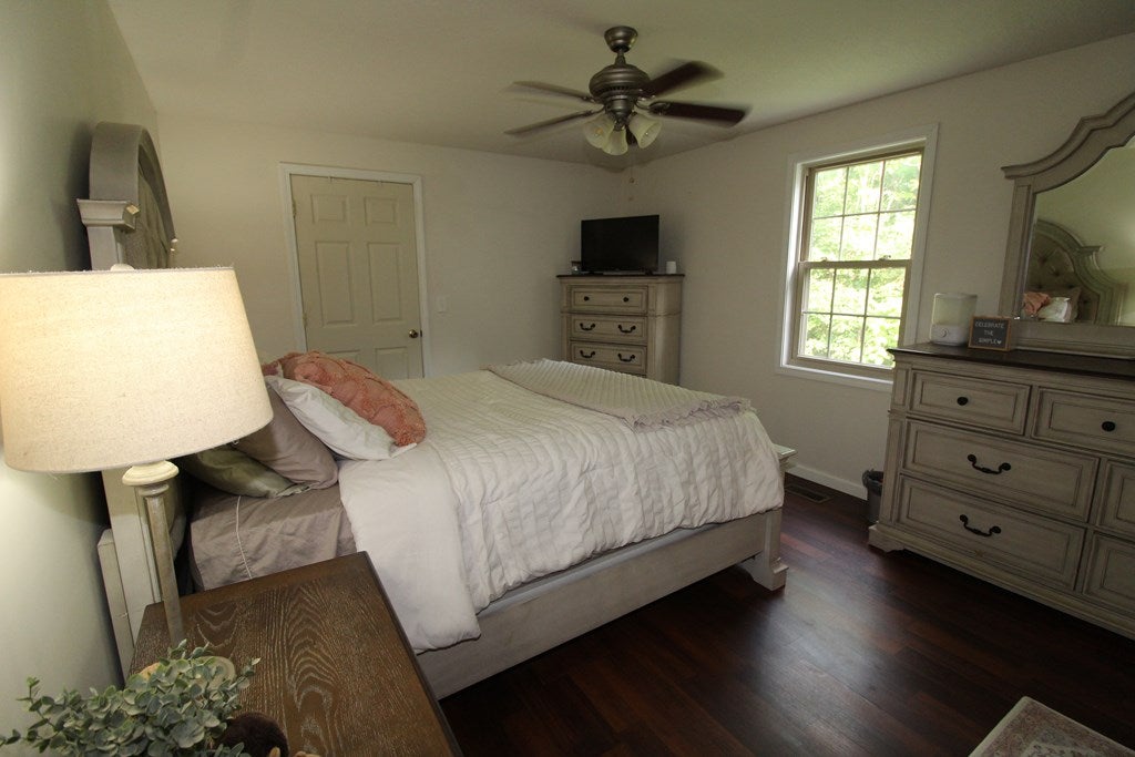 294 Deer Ridge Road Hillsville, VA 24343 - Photo 48 of 81 Gallery Image 48