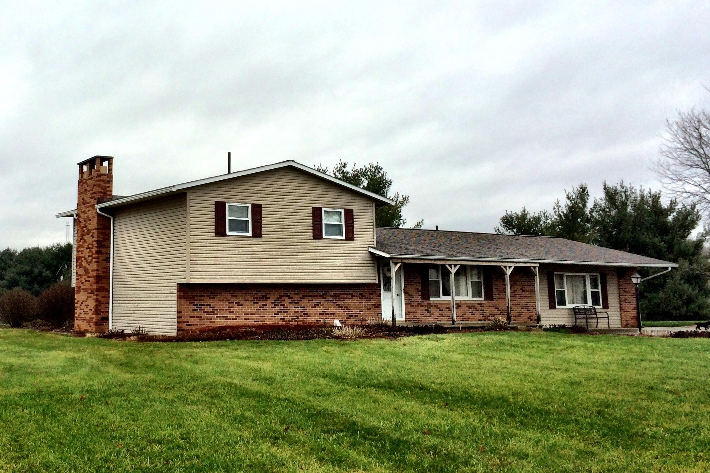 2059 Refugee Road Southwest Hebron, OH 43025 - Photo 1 of 19