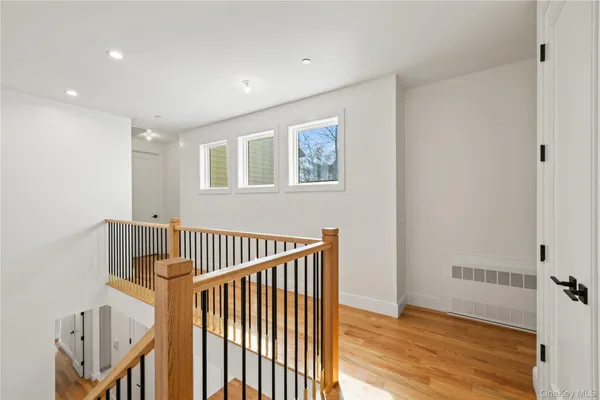 $1,599,000 | 5 Mirror Lake Road, Unit 202, Spring Valley, NY 10977