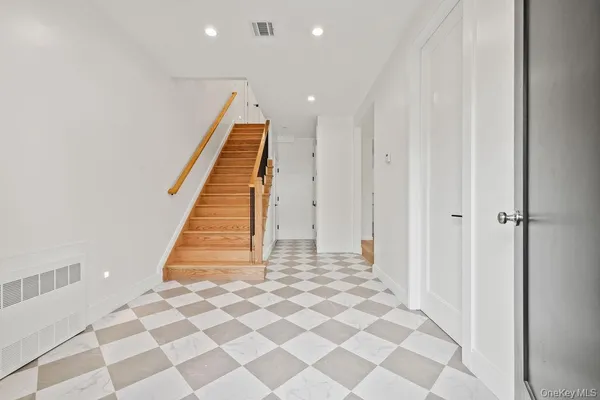 $1,599,000 | 5 Mirror Lake Road, Unit 202, Spring Valley, NY 10977