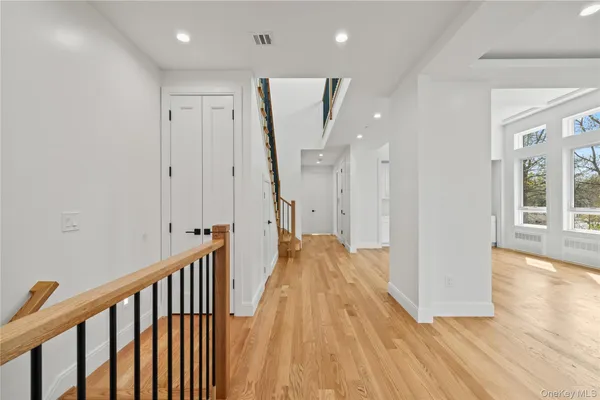 $1,599,000 | 5 Mirror Lake Road, Unit 202, Spring Valley, NY 10977