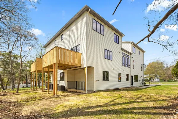 $1,599,000 | 5 Mirror Lake Road, Unit 202, Spring Valley, NY 10977