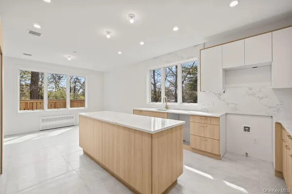 $1,599,000 | 5 Mirror Lake Road, Unit 202, Spring Valley, NY 10977