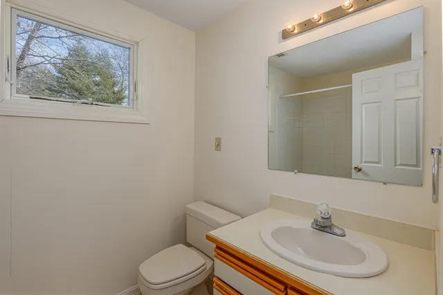 $2,500 | 13 Iris Way, Unit 21, Haverhill, MA 01830