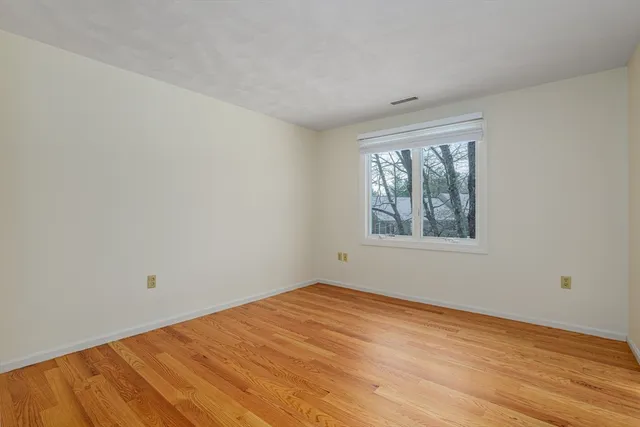 $2,500 | 13 Iris Way, Unit 21, Haverhill, MA 01830