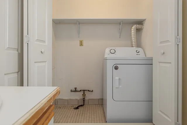 $2,500 | 13 Iris Way, Unit 21, Haverhill, MA 01830