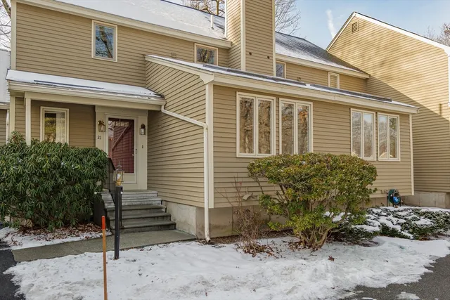 $2,500 | 13 Iris Way, Unit 21, Haverhill, MA 01830
