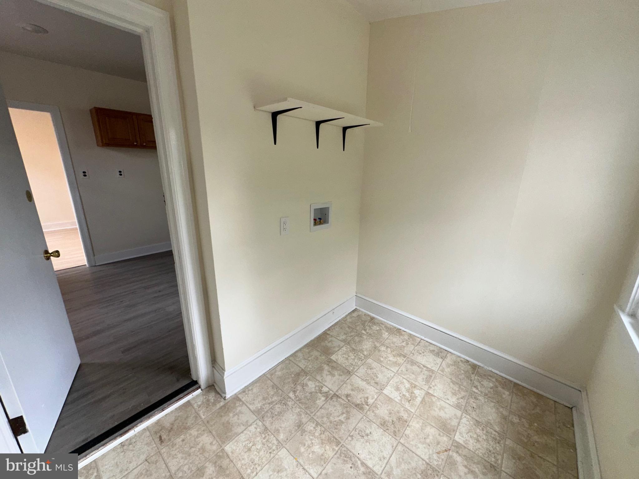5426 North Front Street Philadelphia, PA 19120 - Photo 17 of 23 a view of room