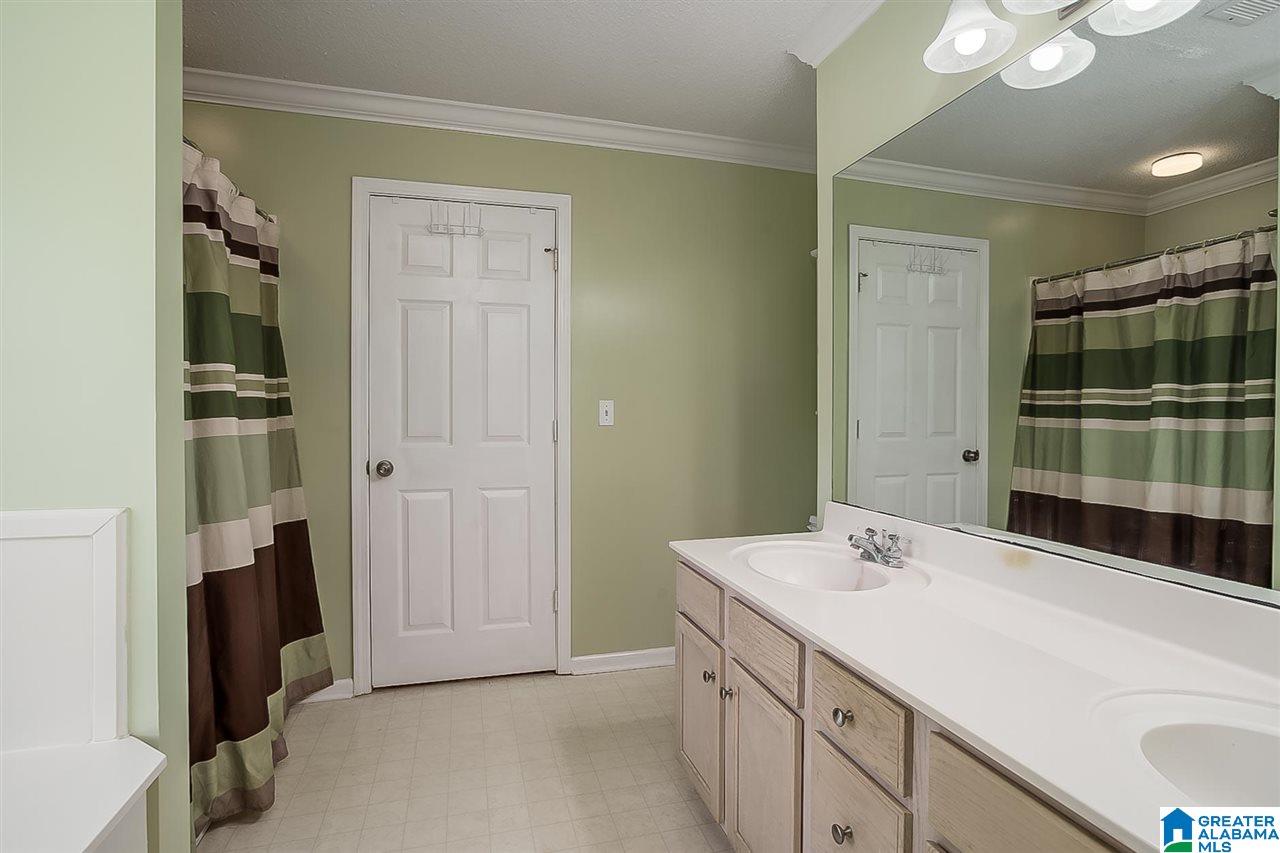 101 Brook Circle Pelham, AL 35124 - Photo 15 of 23