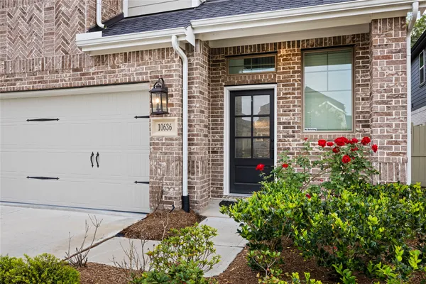$390,000 | 10636 Wild Chives, Conroe, TX 77385