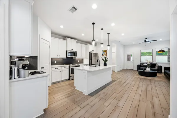 $390,000 | 10636 Wild Chives, Conroe, TX 77385