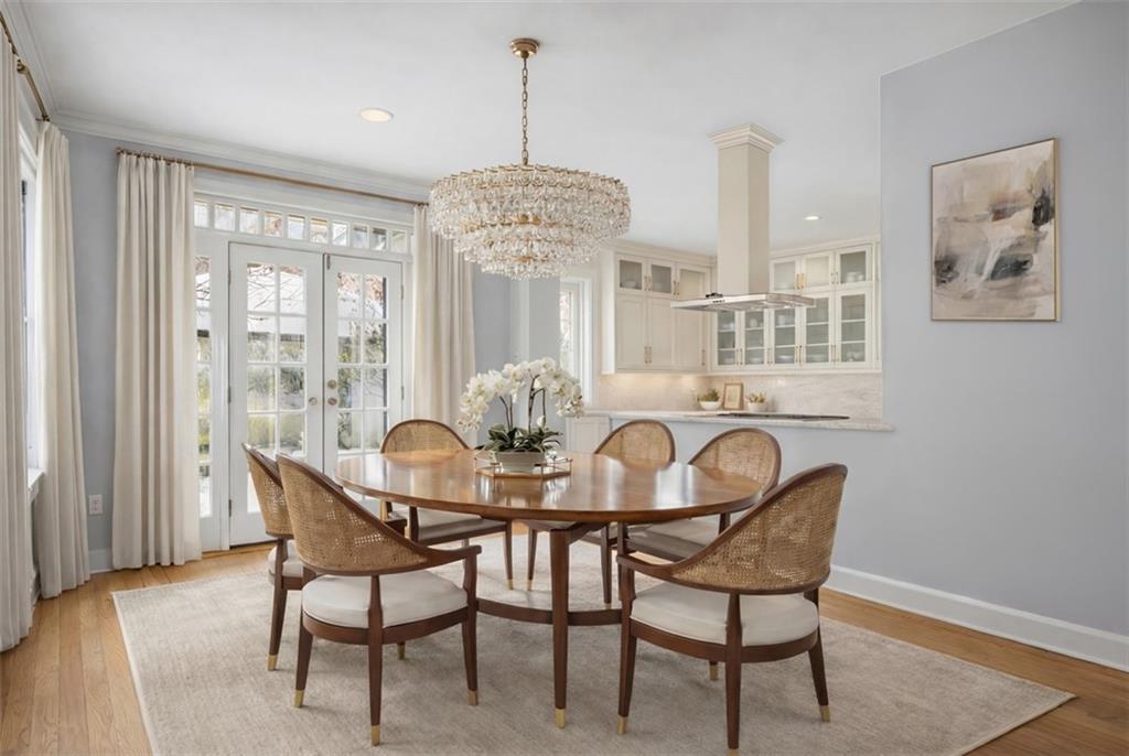 5928 Kentucky Avenue Pittsburgh, PA 15232 - Photo 2 of 40 a dining room with furniture and window