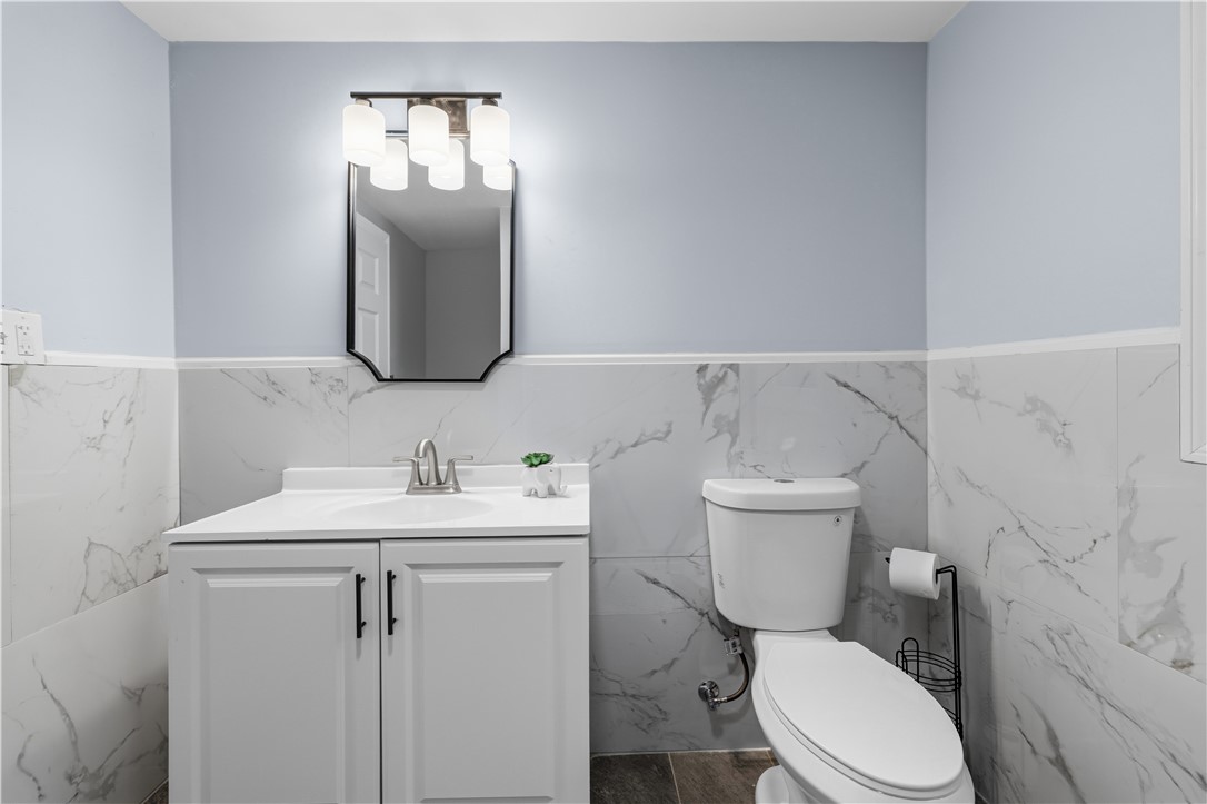 380 Brayton Road Tiverton, RI 02878 - Photo 20 of 36