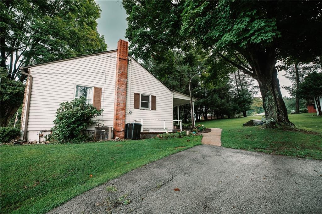 2192 Strangford Road Blairsville, PA 15717 - Photo 3 of 25 Gallery Image 3