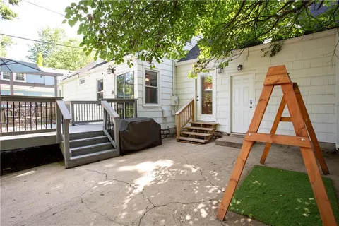 $395,000 | 5639 Maple Street, Mission, KS 66202