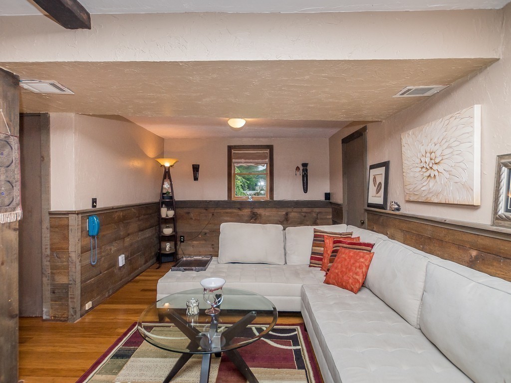 6 Charles River Road Medway, MA 02053 - Photo 7 of 28 Gallery Image 7