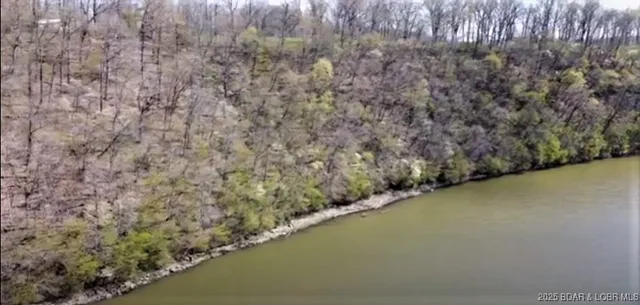 $173,350 | 5 Timber Ridge, Barnett, MO 65011